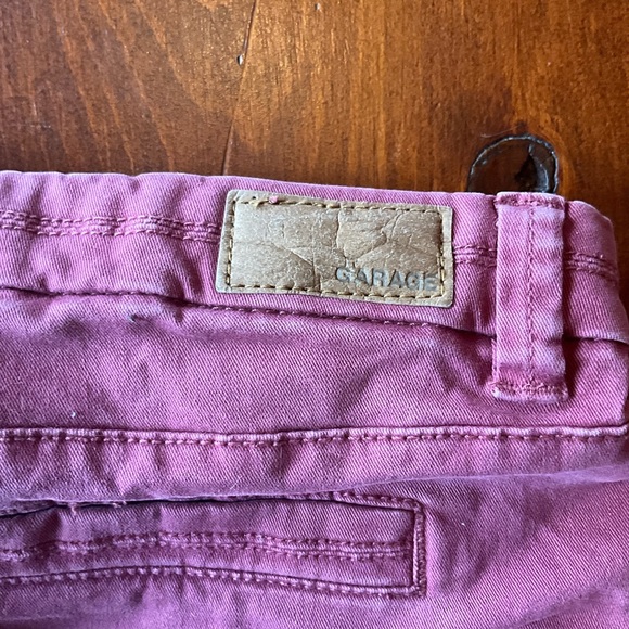 Red cargo shorts garage - Picture 4 of 4